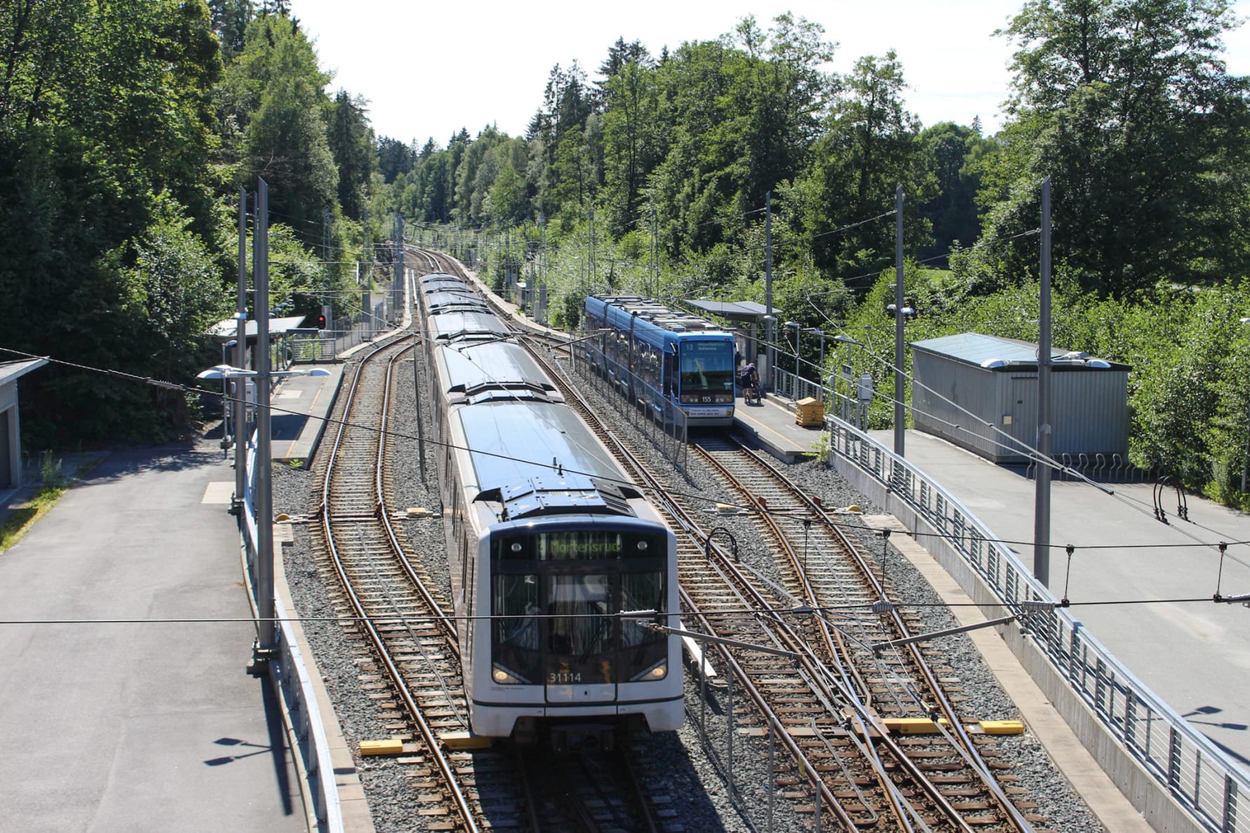 Illustrasjonsbilde: T-bane og trikk på Jar 