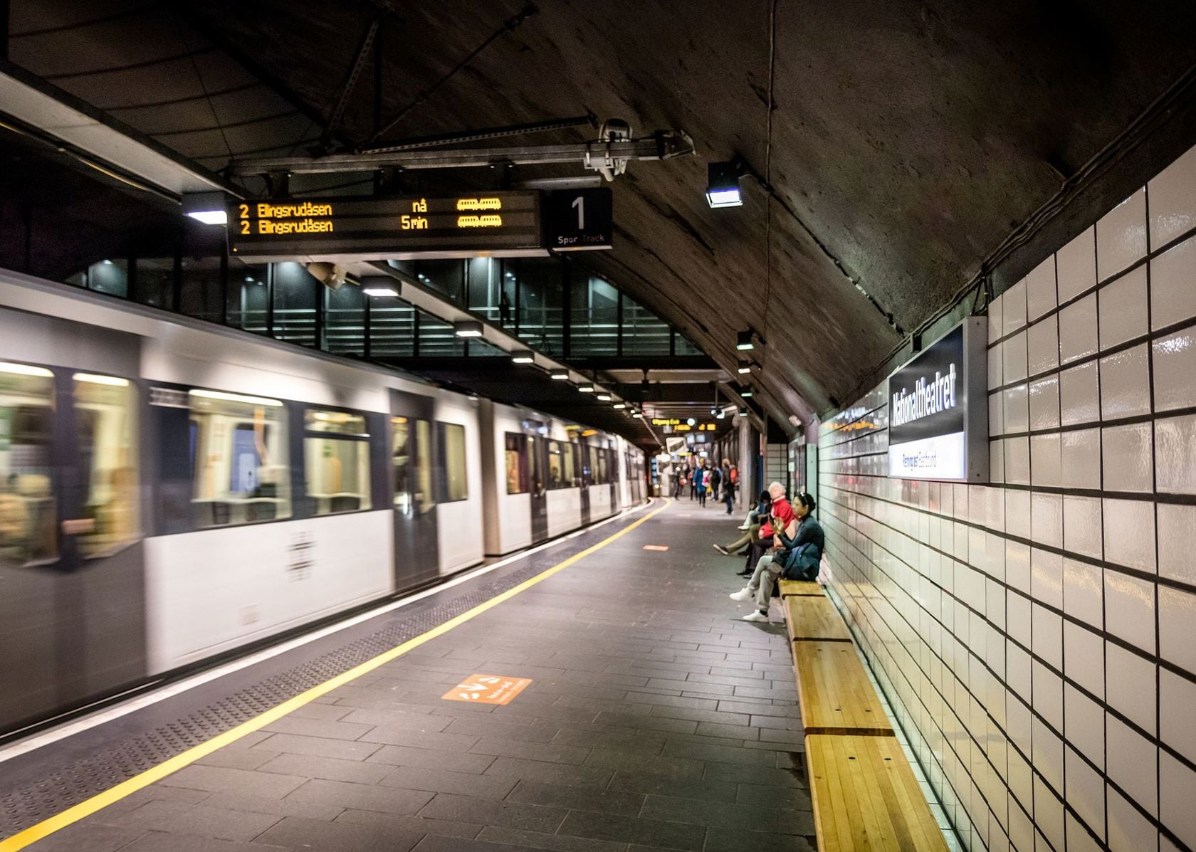 I november stenger alle sentrale T-banestasjoner i fire sammenhengende dager. To hverdager berøres.